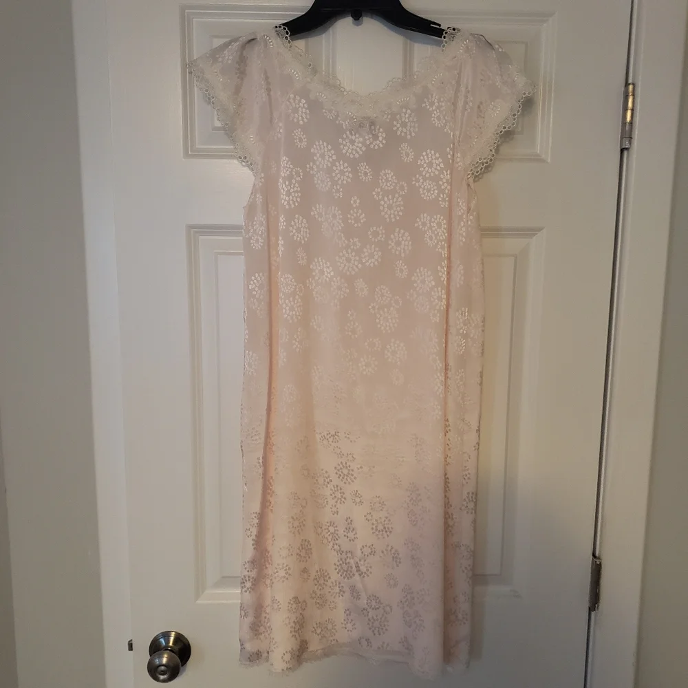 NWOT Blush Pink Nightgown Sz M - Picture 2 of 4